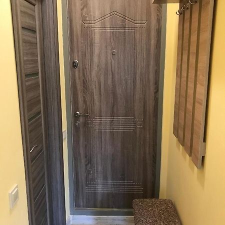 Киев Сдам Посуточно Ул Доброхотова 28 Daily Rent Kyiv St Dobrokhotova 28 Διαμέρισμα Εξωτερικό φωτογραφία